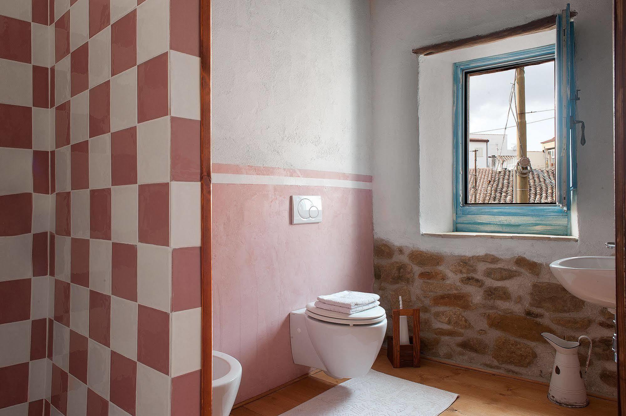 Domu Antiga Bed & Breakfast Gergei Exterior photo